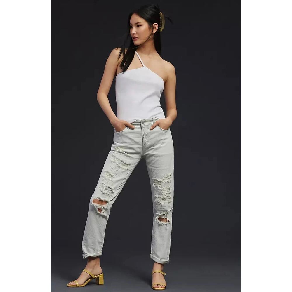 Anthropologie Pilcro‎ Destroyed Mid-Rise Slim Boyfriend Jeans / Sz 27